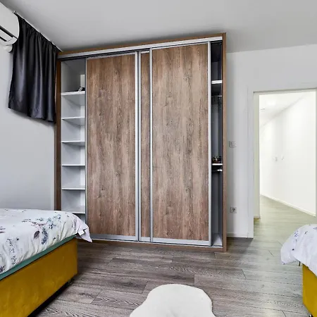 Regency Appartamento 4*