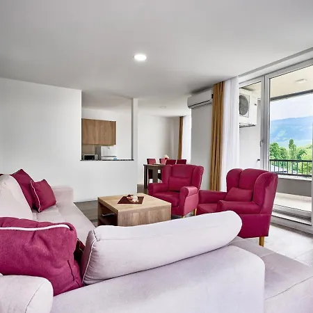 Regency Appartamento 4*